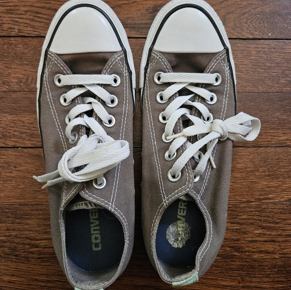 Converse Low Top